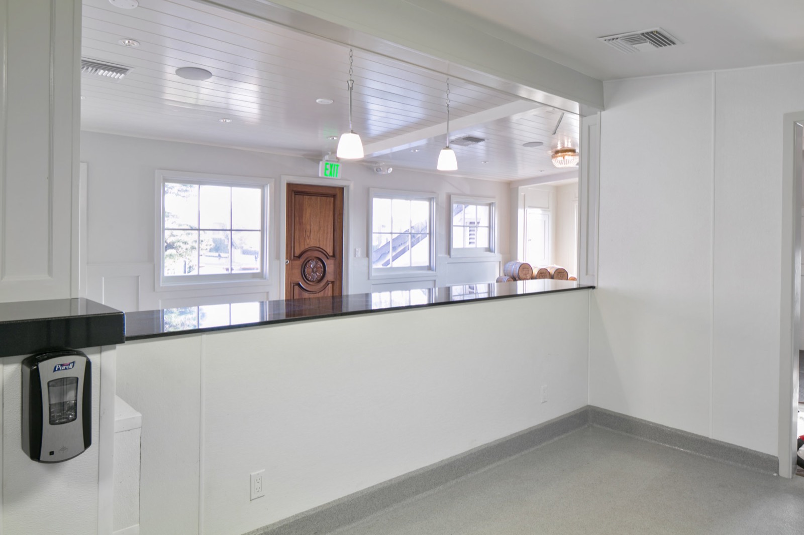 Market Kitchen interior, photo 1