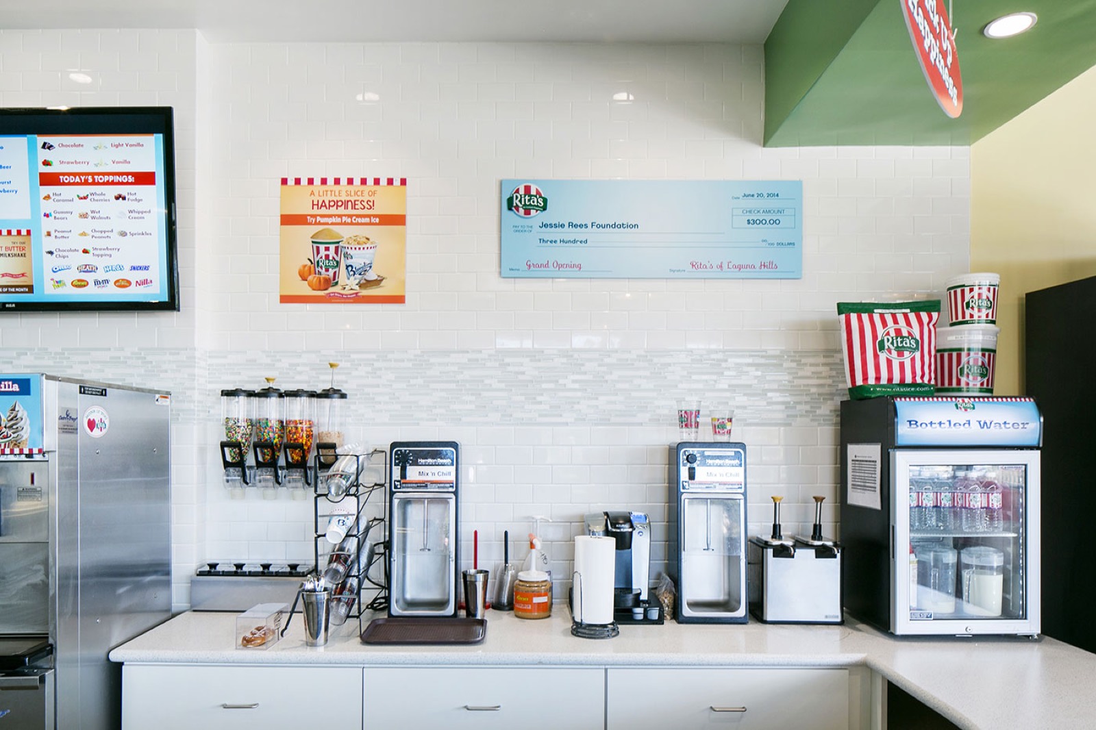 Rita’s Italian Ice interior, photo 2