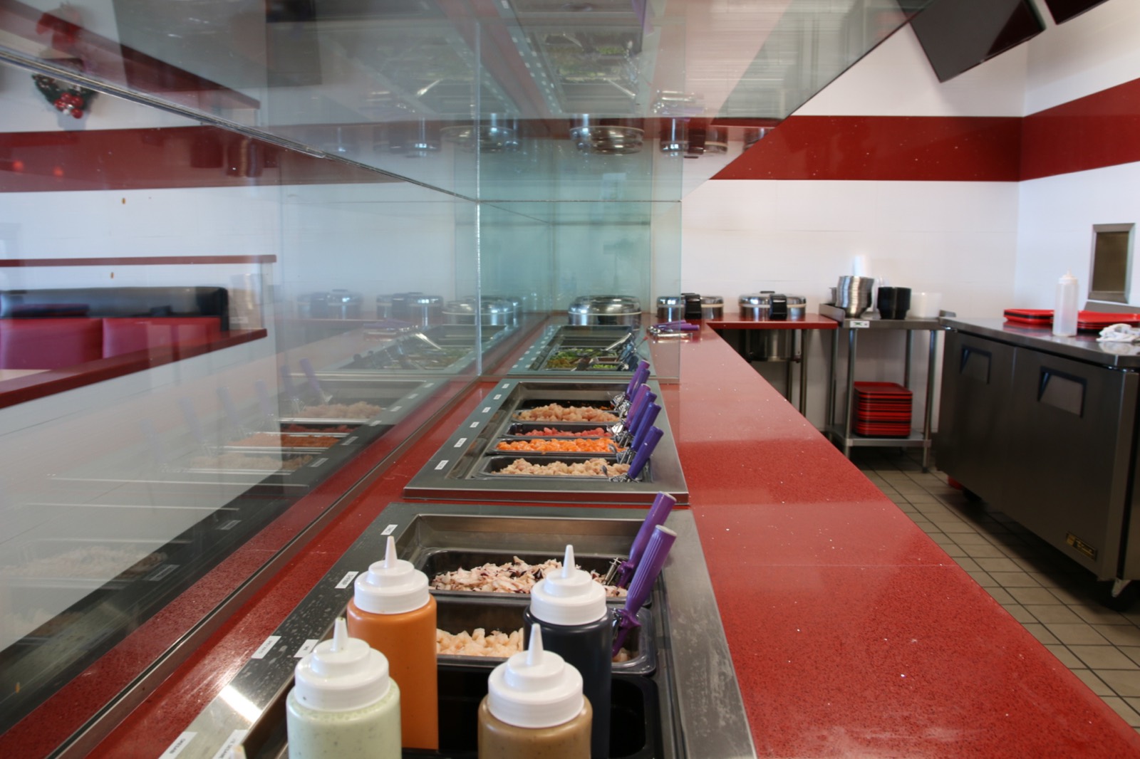 Oke Poke interior, photo 2