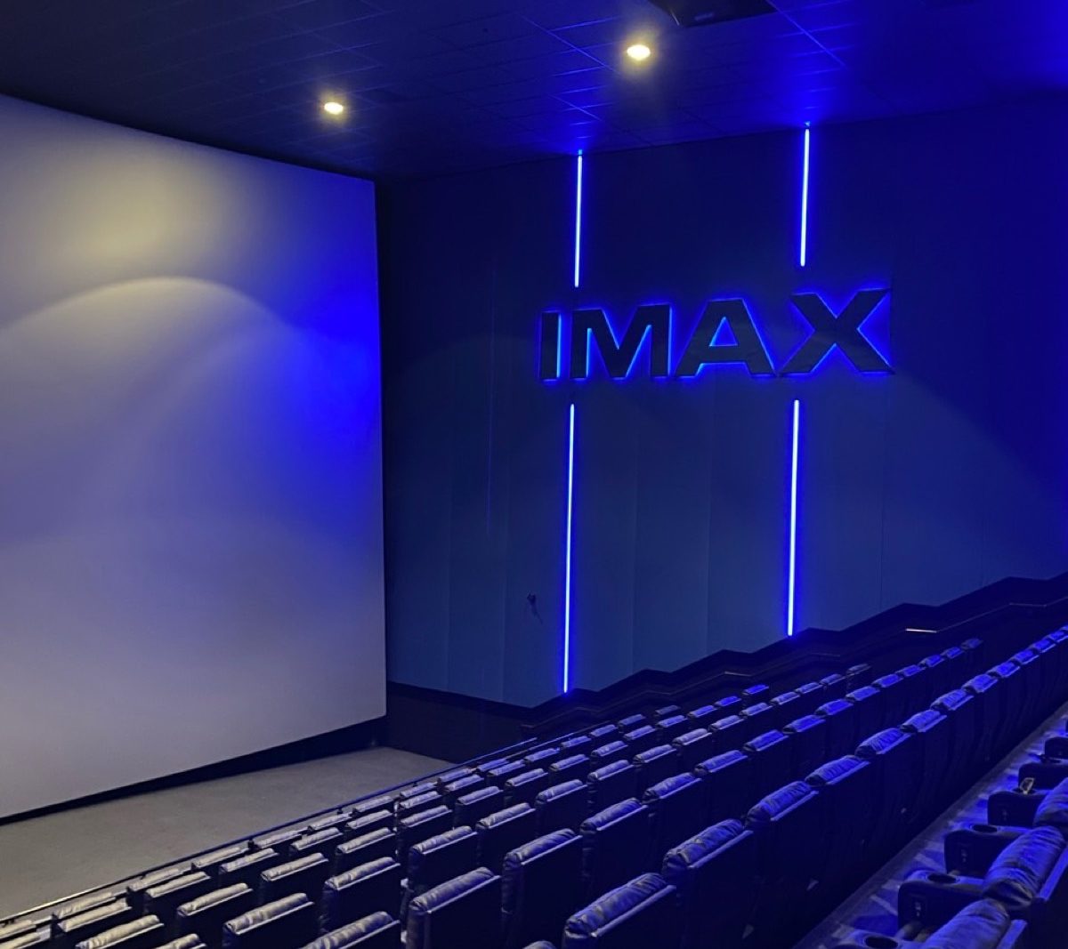 Metropolitan Theaters interior, photo 2