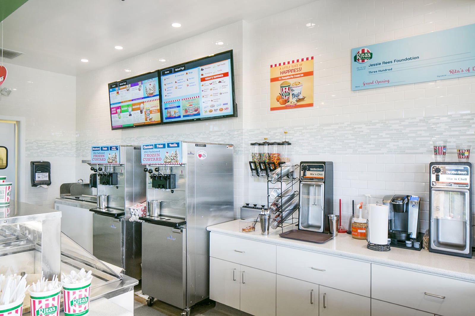 Rita’s Italian Ice interior, photo 3