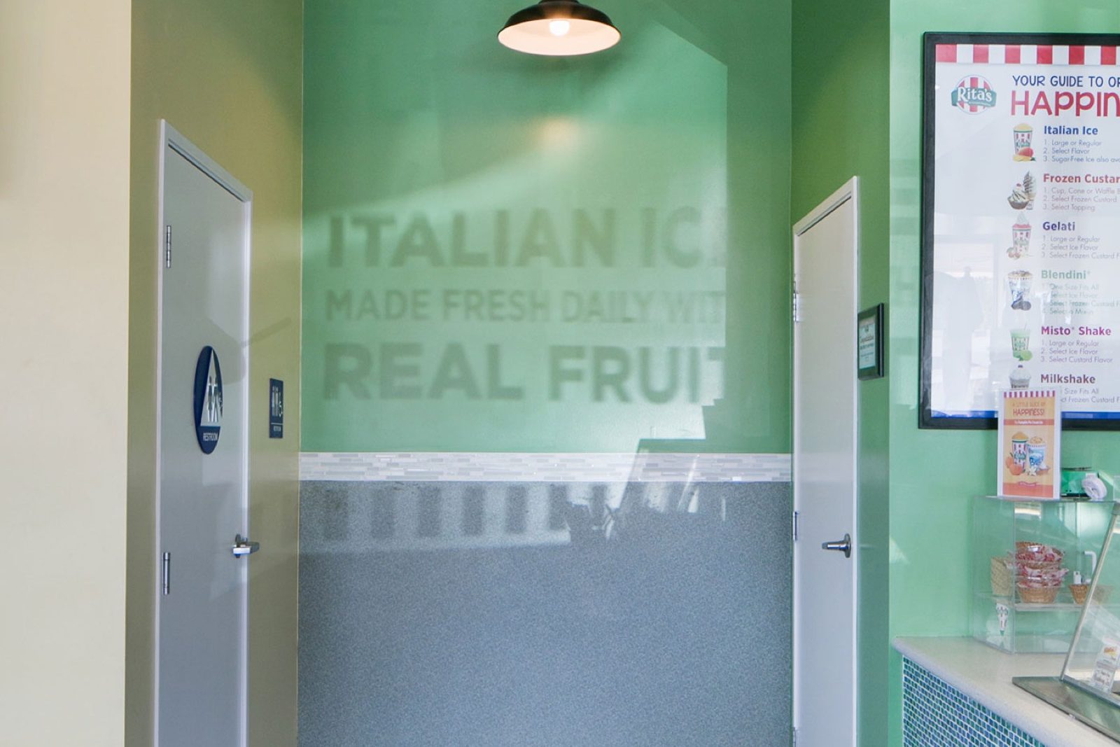 Rita’s Italian Ice interior, photo 4