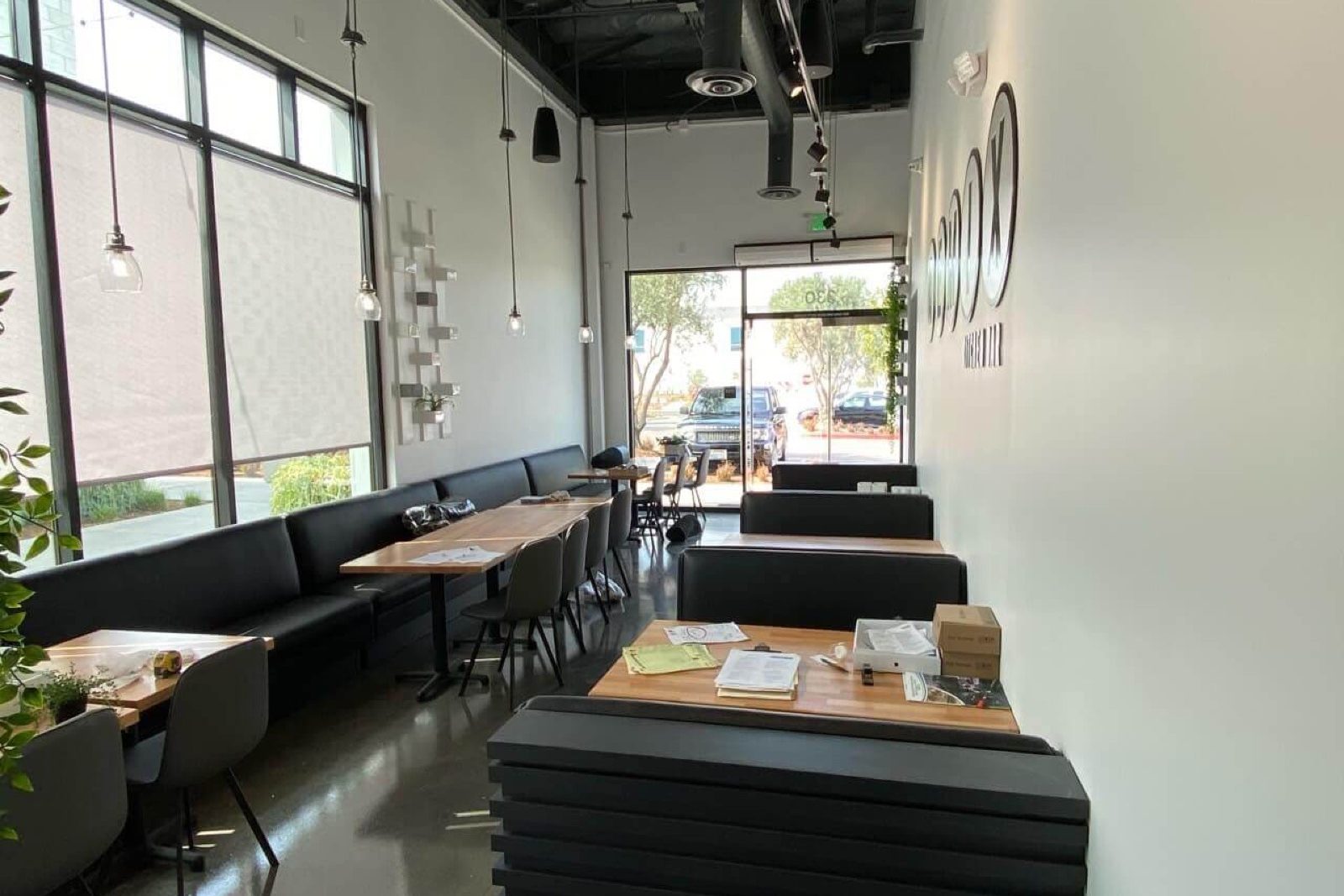 ReMix Kitchen Bar interior, photo 4