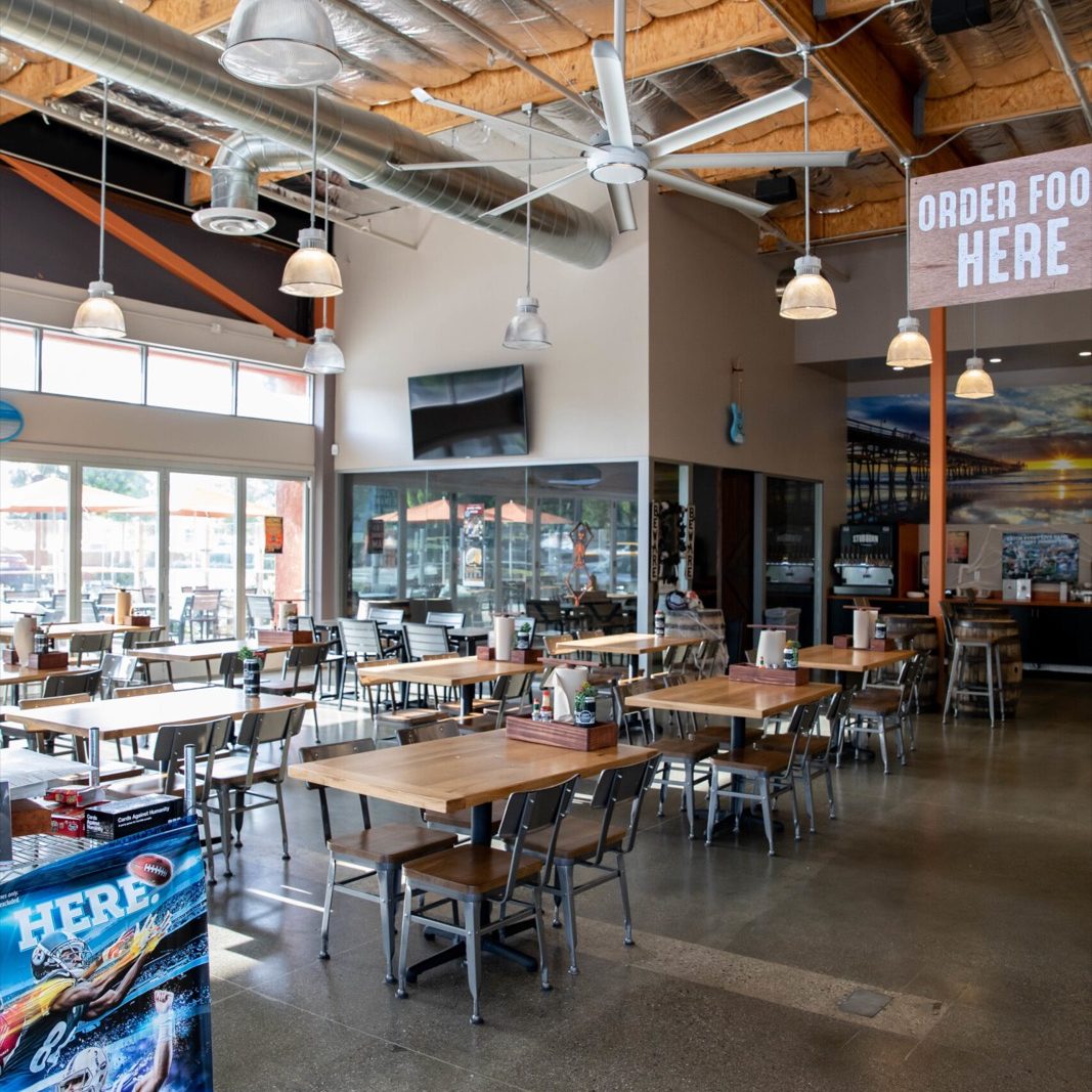 Left Coast Brewing interior, photo 4