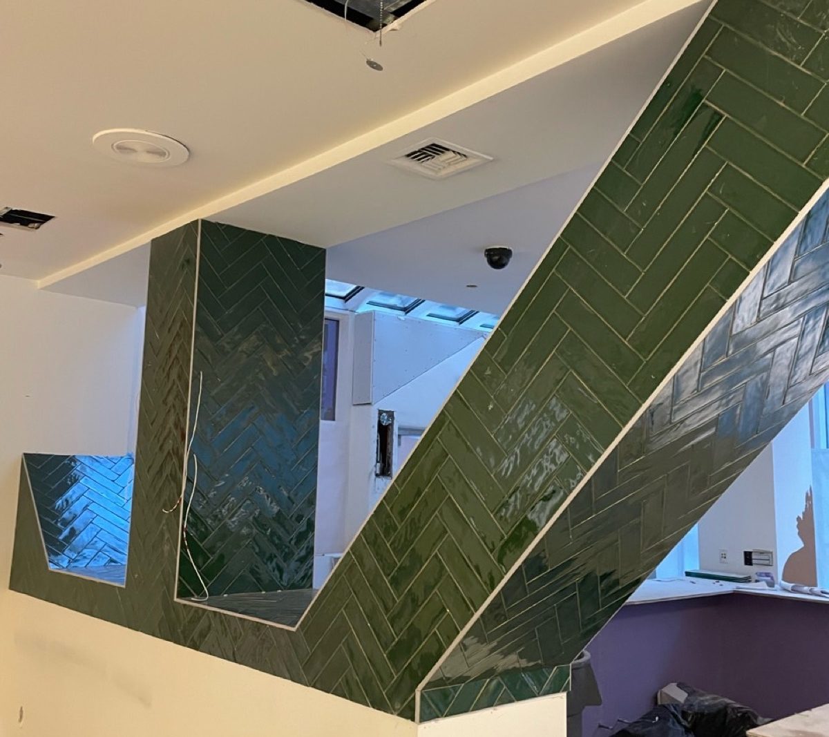 Sessions, South Coast Plaza interior, photo 4